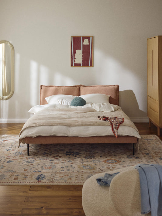 Draggery Amelia Bed with Teddy Bouclé Upholstery