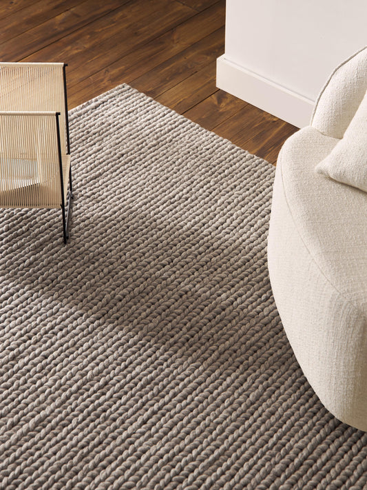 Draggery Bruna Wool Rug with Braided Texture, Made by Hand