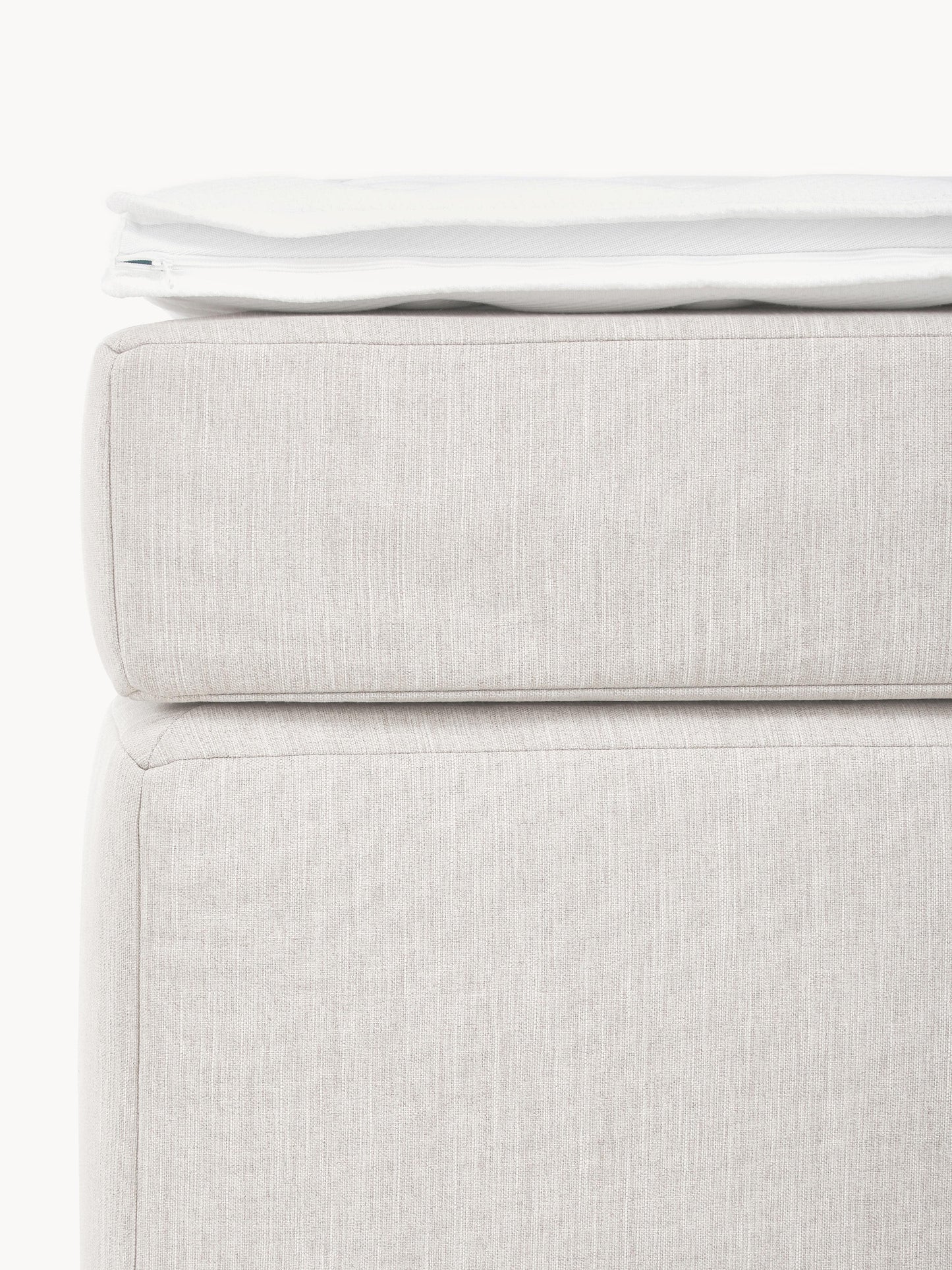 Draggery Enya Bed Frame, Box Spring