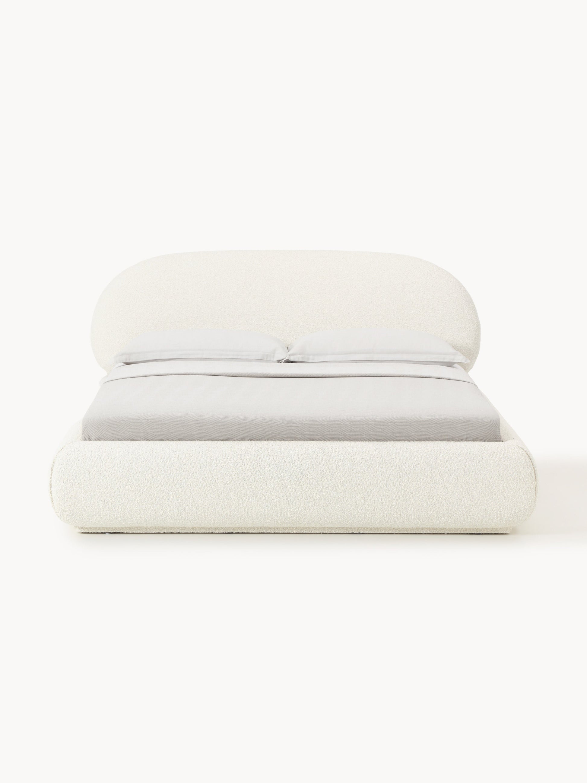Draggery Alba Bed with Bouclé Upholstery