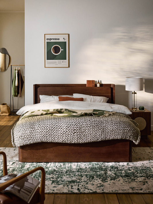 Draggery Allow Bed, Wooden, with Drawers