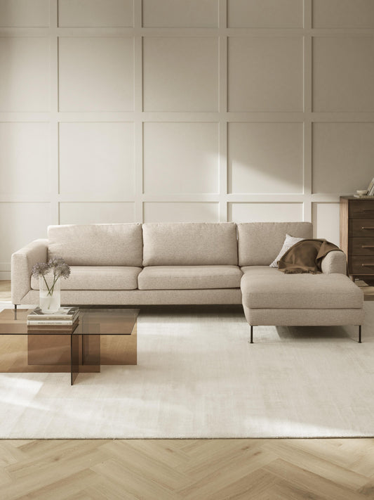 Draggery Cucita Corner Sofa: 4-Seater