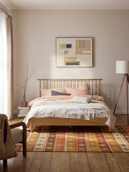 Draggery Windsor Bed, Wooden, with Pine Headboard